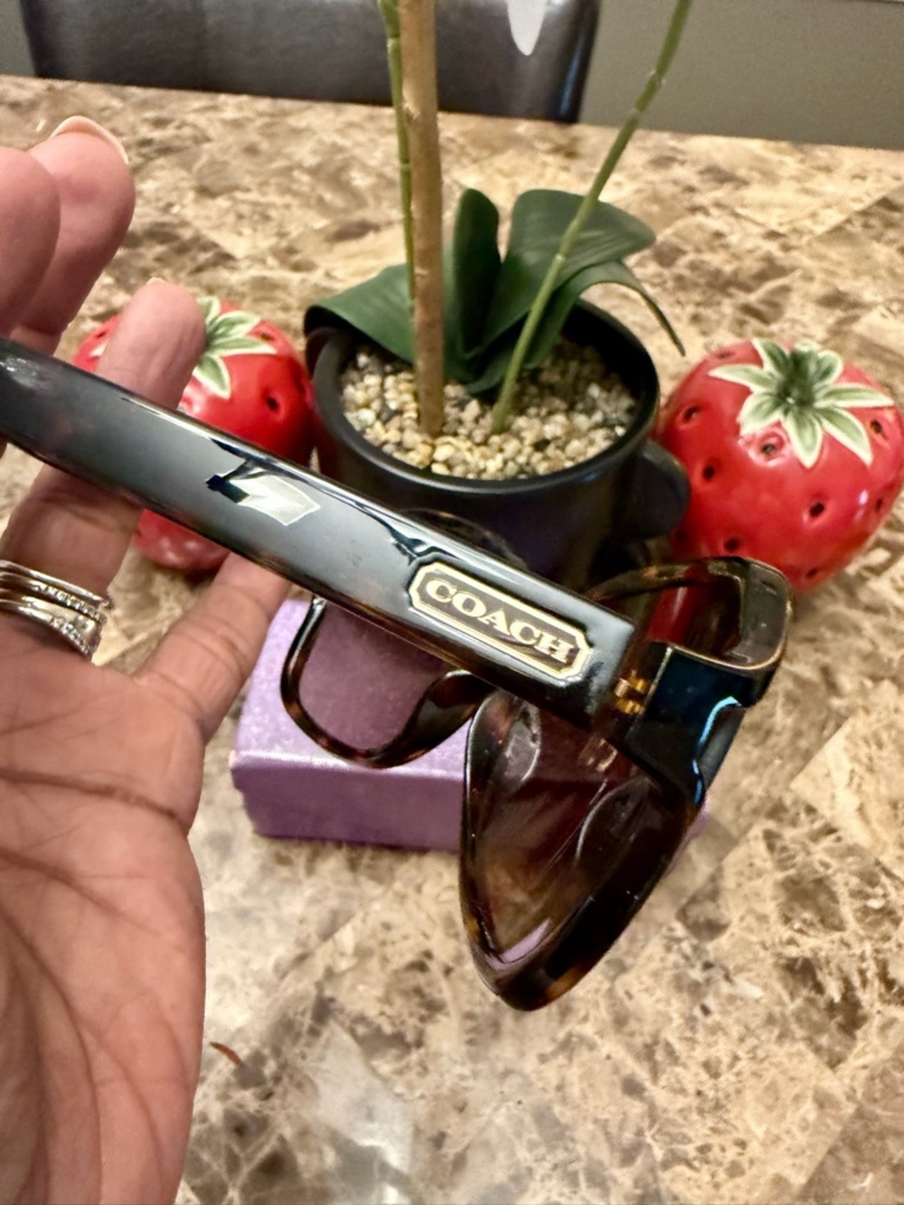 ⭐️⭐️Coach HC 8088 L927 Selma Sunglasses in Dark Tortoise. - Picture 4 of 9